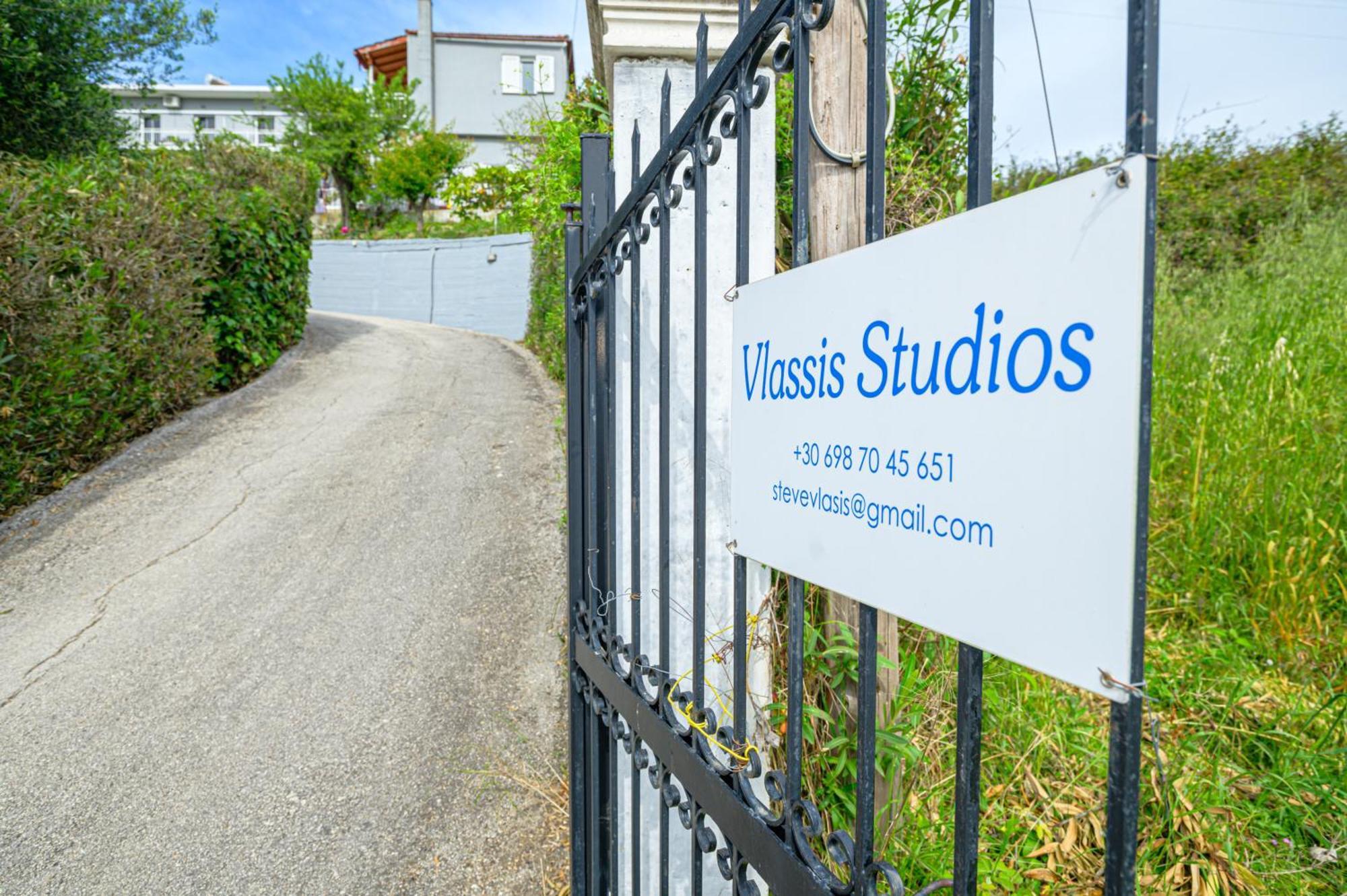 Vlassis Studios Mesongí Dış mekan fotoğraf
